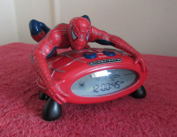 Marvel Spiderman 3D Figurine Stance Digital Radio Alarm Clock
