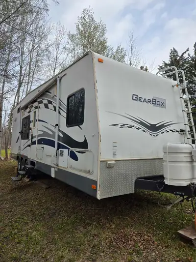 2007 34' Fleetwood 300 FS Gearbox Toy Hauler Camper. New was $55,000+. I bought it 2 years ago - it...