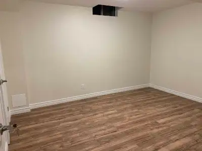 Shared Room in Spacious Basement Apartment