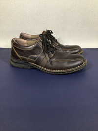 Men’s dark brown leather Clarks shoes - aa12