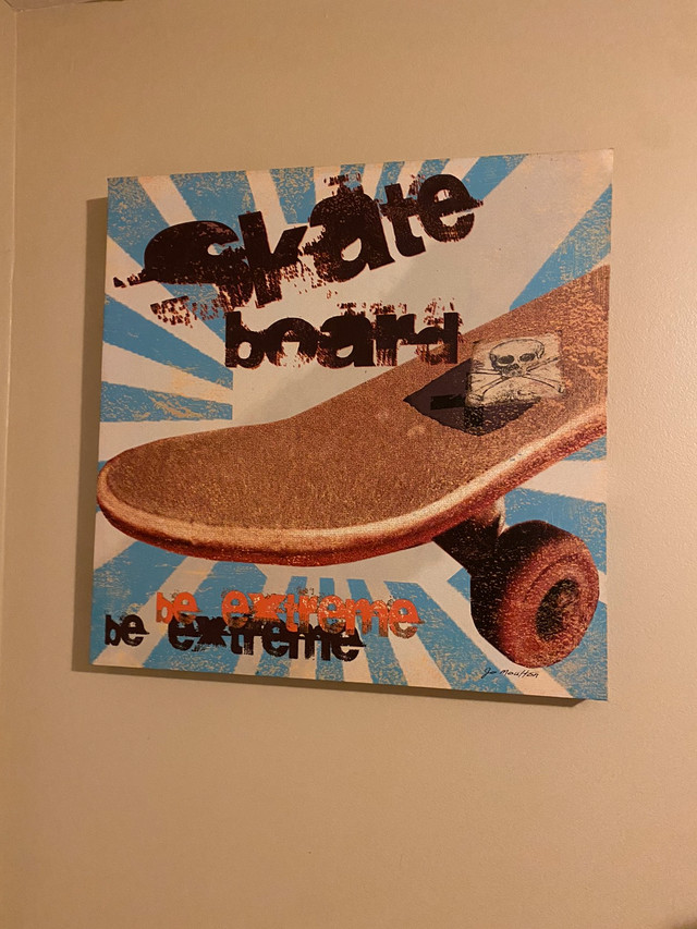Skateboard print canvas  in Home Décor & Accents in Saint John