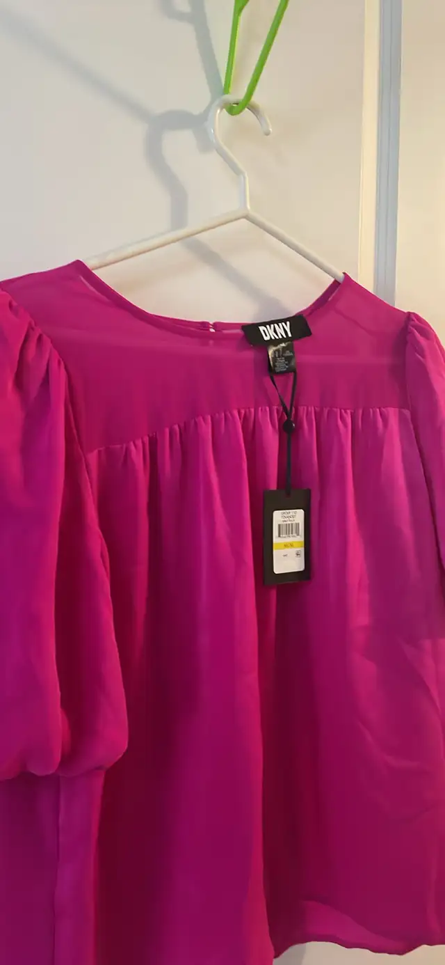 DKNY Pink Blouse brand new size M in Women's - Tops & Outerwear in City of Toronto - Image 5