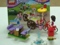 Lego série Friends 41030, Le stand de glace d'Olivia