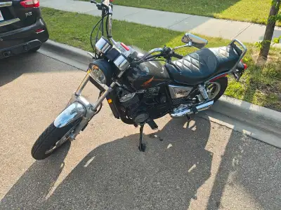 1983 Honda Shadow VT500C Oil and filter change Engine air filter cleaned and re oiled New coolant Va...