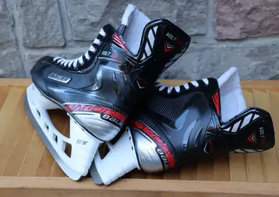 Bauer Vapor Volt 3.0 Senior Hockey Skates – Size 11D (US 12.5 /, View more