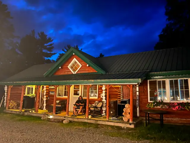 LODGE AND COTTAGES -RESERVE YOUR SUMMER STAY, NOW ! in Ontario in Canada - Image 6