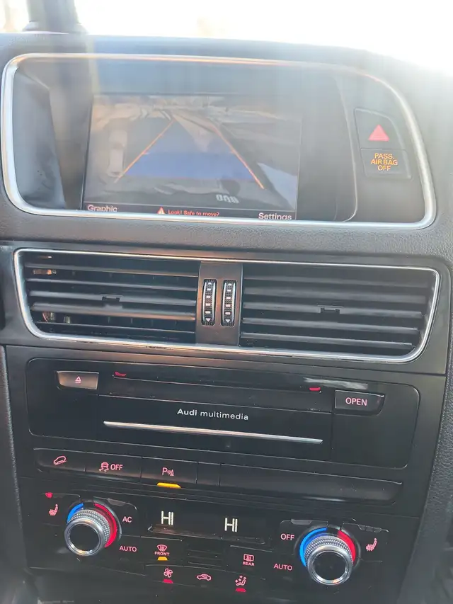 Audi Q5600046453644349449