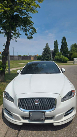 2018 Jaguar XJ
