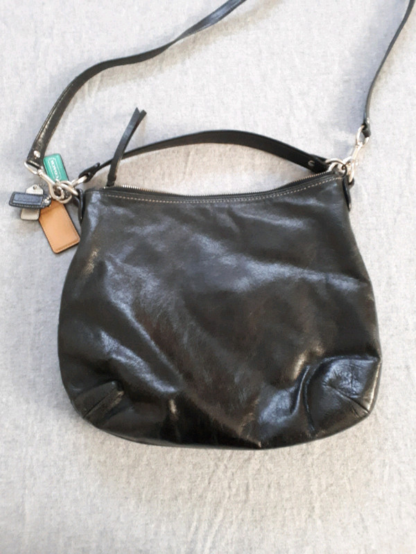 COACH Poppy swing hobo in Women's - Bags & Wallets in Strathcona County - Image 3