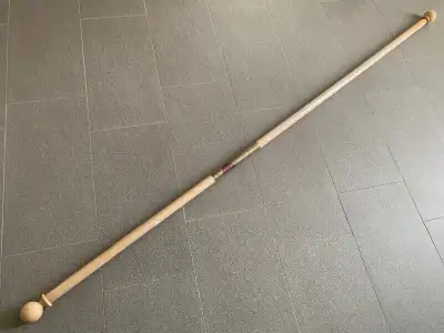 Brand new drapery rod with 1 3/8 “ in diameter and 88” or 243.7 cm in length.