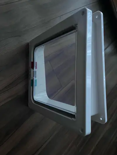 Small Pet cat/dog door, View more