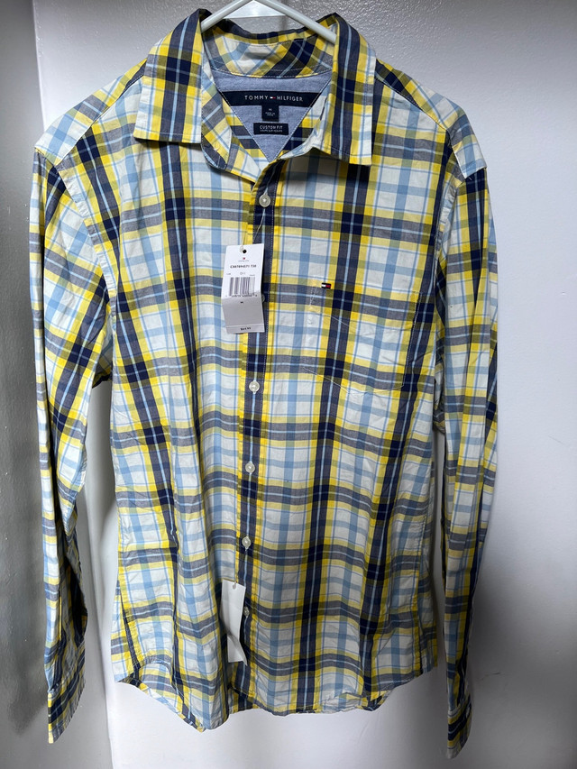 Tommy Hilfiger Button Up shirt  in Men's in City of Toronto