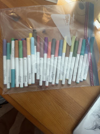Cricut 30 colored pens (0.4mm)