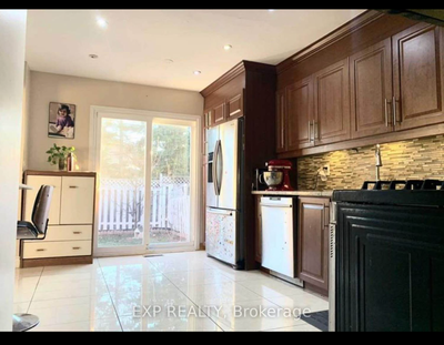 Private/Shared Room for rent in Brampton Only Males Private/Shared Room for rent in Brampton. Bovair...