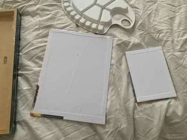 Un lot de fournitures d’arts in Hobbies & Crafts in City of Montréal - Image 11