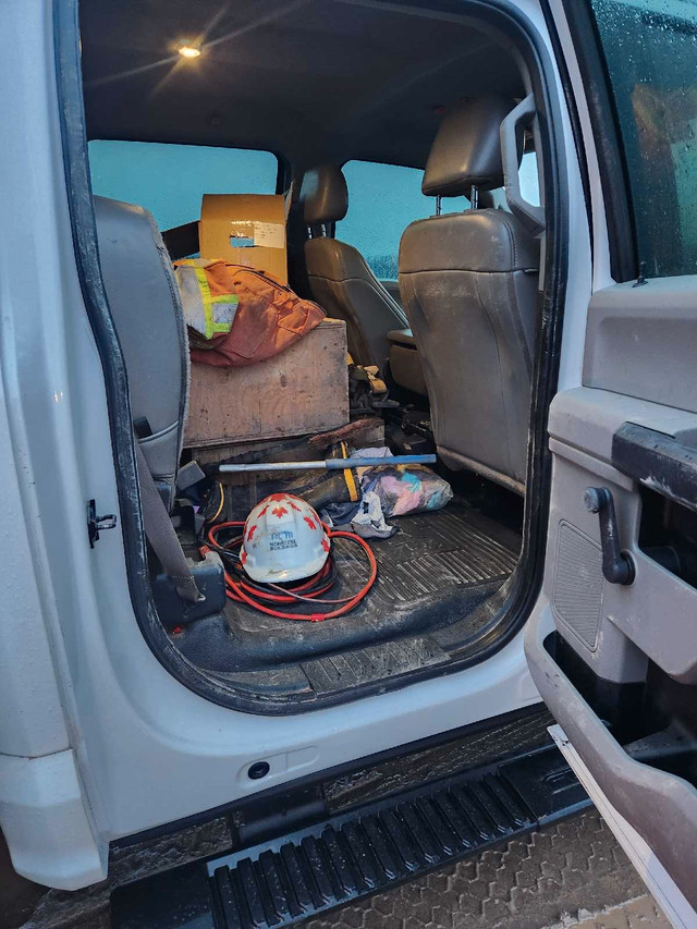 2019 ford 550 in Cars & Trucks in Woodstock - Image 4