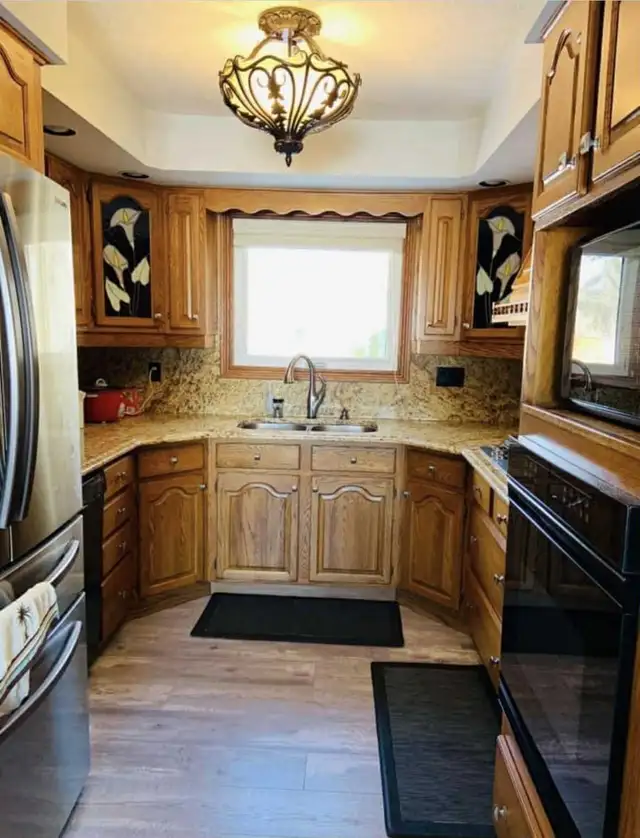 Room for Rent Windsor63826841863937122