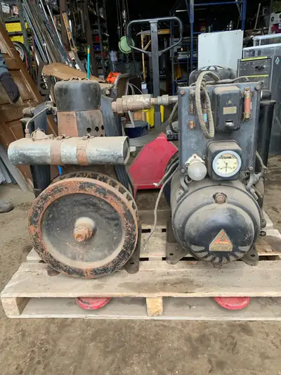 2 Antique Single Cylinder Light Power Plants asking $250 each Located at Davidson SK Text 306-561-78...