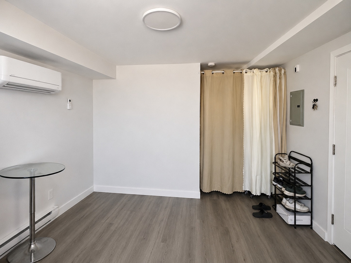 Studio 1 Bath - Apartment — photo 3