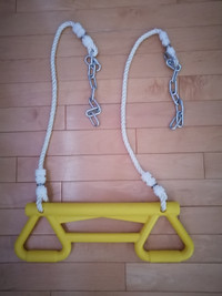 Kids Trapeze Bar (New Condition)