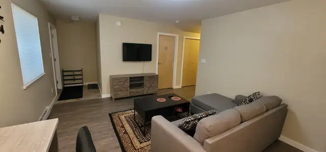 Furnished One Bedroom Walkout Basement Apartment in Long Term Rentals in Whitehorse - Image 4