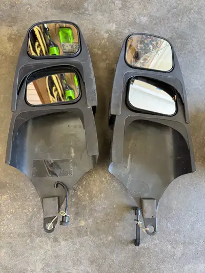 Trailer mirrors for Dodge Ram. Used first on my ‘07, then my 2015. Double extension. $20 for everyth...
