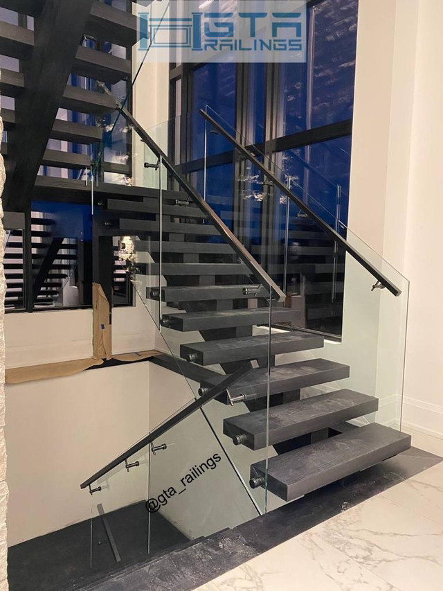 Sleek Aluminum & Glass Railings: Custom Design available  in Decks & Fences in Markham / York Region