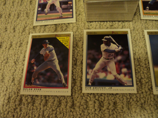 1991 OPC Premier Baseball Card Set 132 cards Frank Thomas in Arts & Collectibles in St. Catharines - Image 3