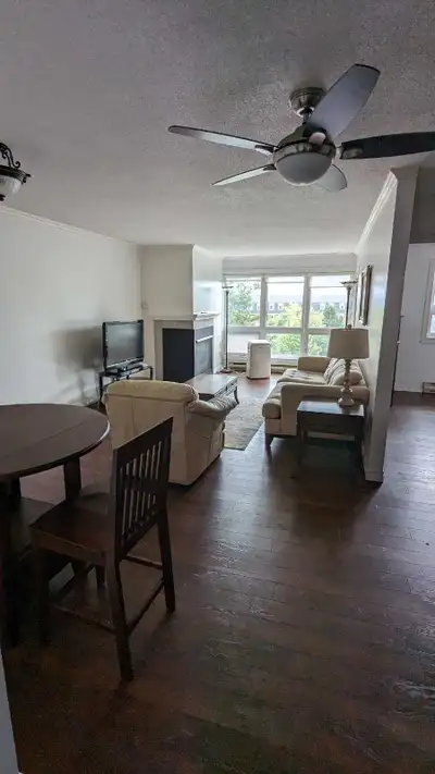 Masonville Gardens Apartment - 1 Bed 1 Bad Top Floor