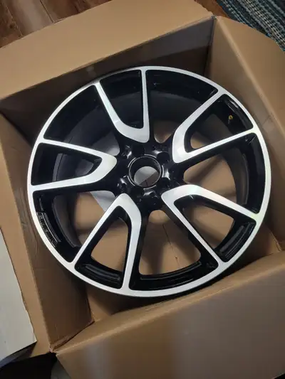 Mercedes benz AMG Rim - Quantity of 1