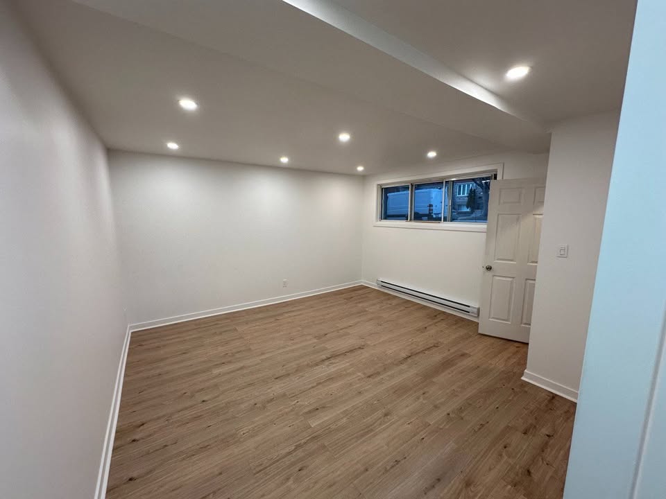 Renovated and nice 2.5-room apartment in NDG neighborhood — photo 2