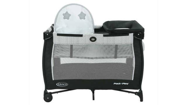 Pack N Play with Change Table Attachment in Playpens, Swings & Saucers in Oshawa / Durham Region - Image 2