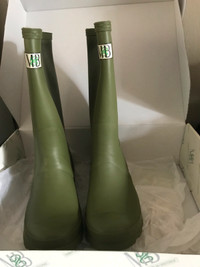 NEW M & B (Moneysworth & Best) Rubber Boots (Size 4)
