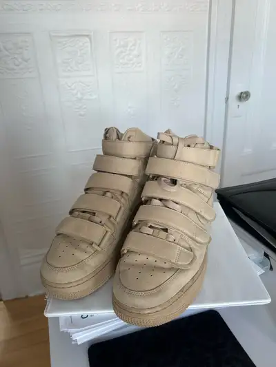 Billie Eilish «&nbsp;Nike Air Force 1 High '07 SP 'Mushroom'», View more