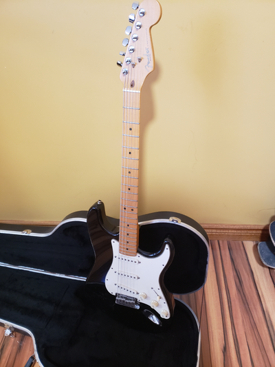 Fender Stratocaster - 1989 - made in USA, View more