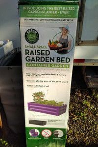 NEW Raised Garden Bed, Purple