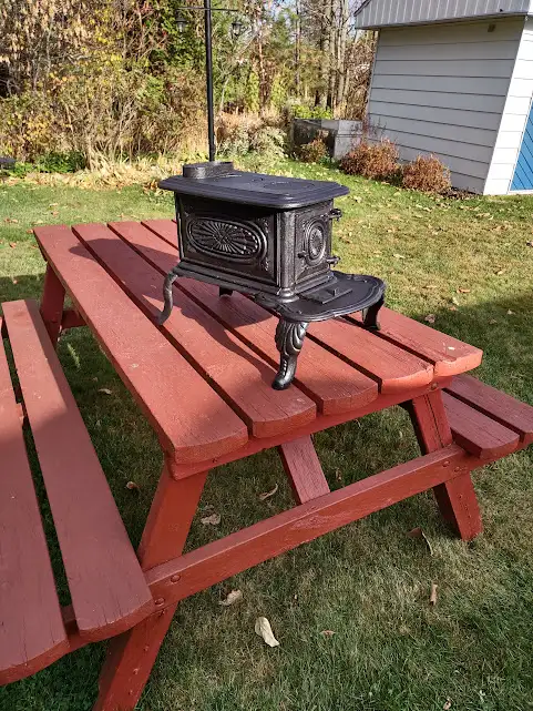Mini Poele A Bois En Fonte in Fireplace & Firewood in Thetford Mines - Image 3