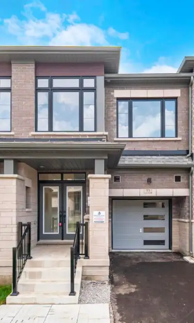 Beautiful and spacious 4-bedroom, 2-washroom townhome located in a family-friendly neighbourhood. Th...