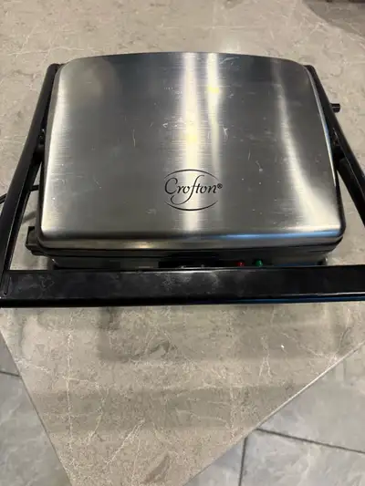 grill can be used for paninis , View more