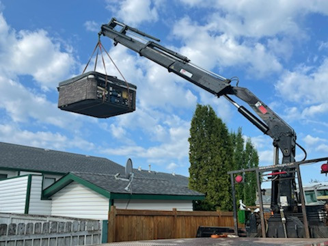 Hot Tub Moves with a Crane in Hot Tubs & Pools in Calgary