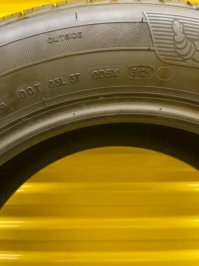 Pair. 225/65R17 102H   Michelin Defender T+H. in Tires & Rims in Mississauga / Peel Region - Image 5