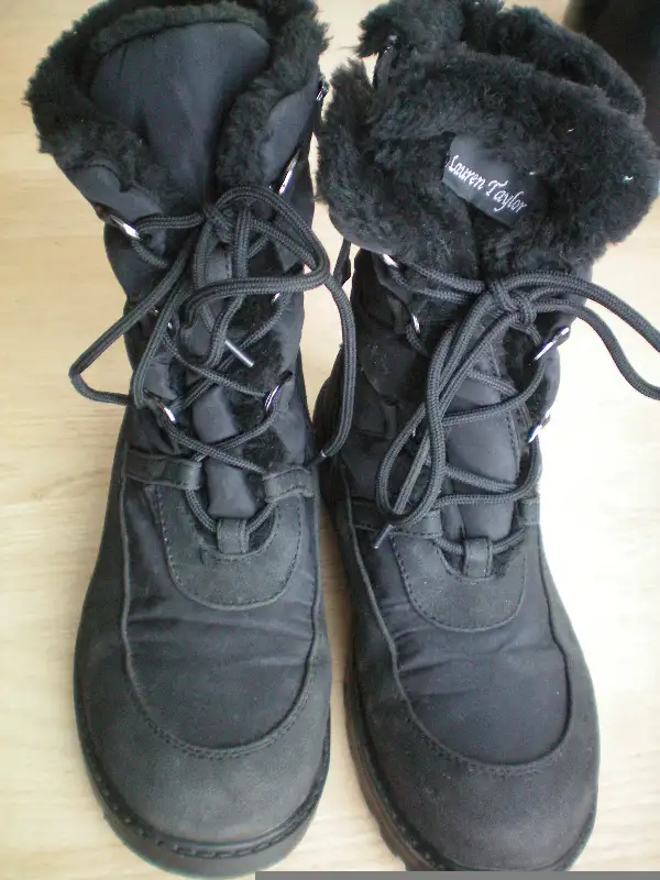 bottes (bottillons) d'hiver pour dames, LAUREN TAYLOR, 7 (37) in Women's - Shoes in Québec City - Image 5