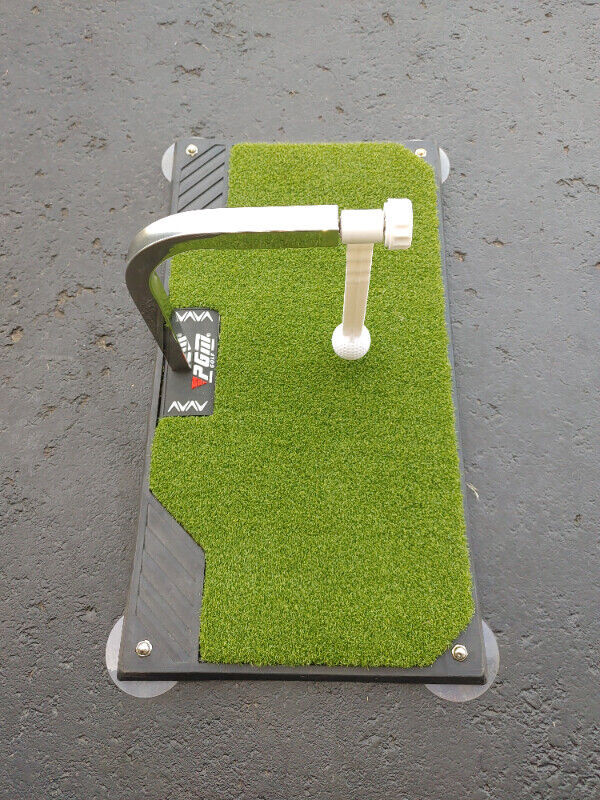 Tapis entraînement pour swing de golf dans Golf  à Trois-Rivières - Image 2