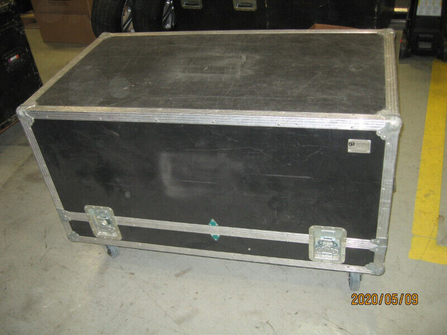 used ECM case with slots in Other in Kitchener / Waterloo - Image 2