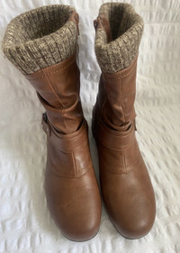 Women’s Taxi Brown Winter Boots, like new 