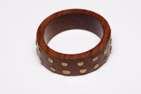 Bracelet large vintage en bois et métal doré