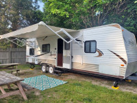 2012 Sportsmen 272BH RV trailer for sale