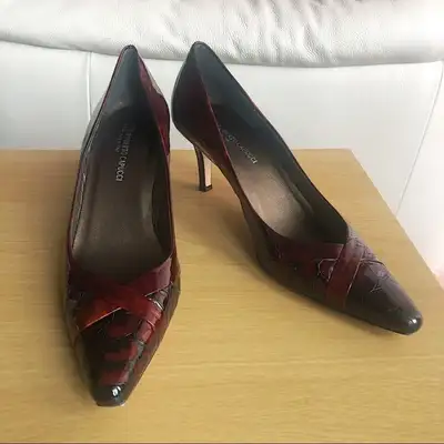 NEW - Roberto Capucci (Size 10) Genuine Leather Red Heels Shoes, View more