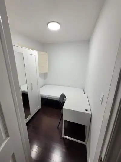 Room for Rent Near York University, Available August!