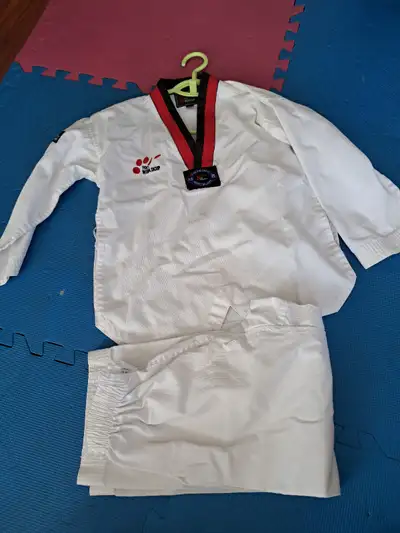 Kickstart Taekwondo Child Size Small (6-8) 130cm, View more